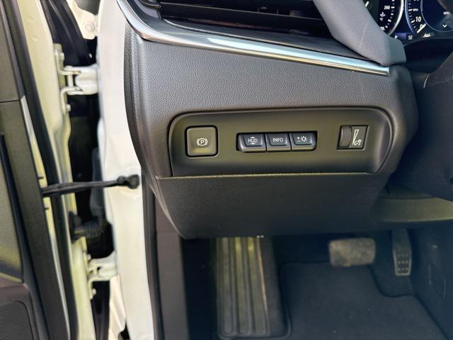used 2024 Buick Enclave car, priced at $35,990