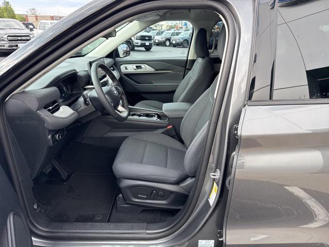 new 2025 Ford Explorer car, priced at $37,731