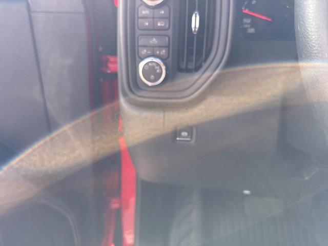 used 2025 GMC Sierra 1500 car, priced at $38,990