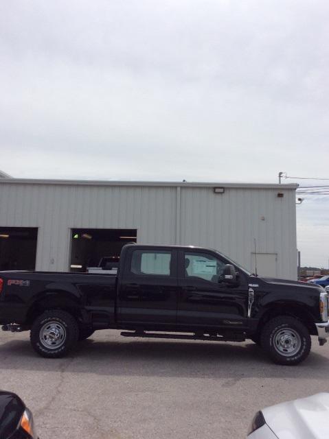 new 2024 Ford F-250 car, priced at $64,495