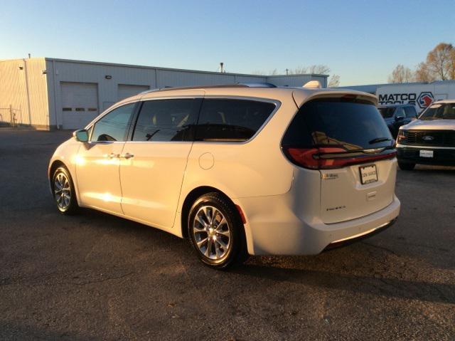 used 2021 Chrysler Pacifica car, priced at $23,930