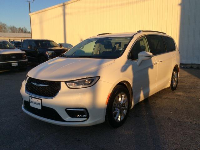 used 2021 Chrysler Pacifica car, priced at $23,930