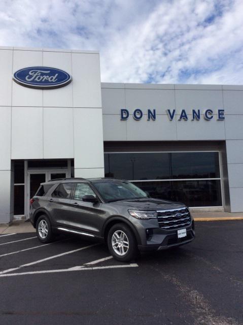 new 2025 Ford Explorer car, priced at $42,183