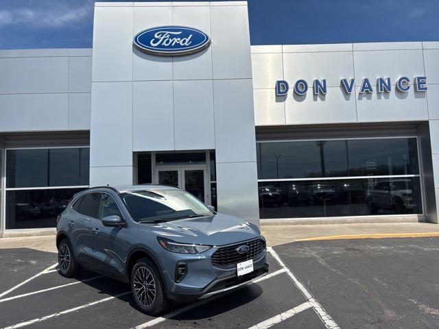 new 2025 Ford Escape car, priced at $31,164