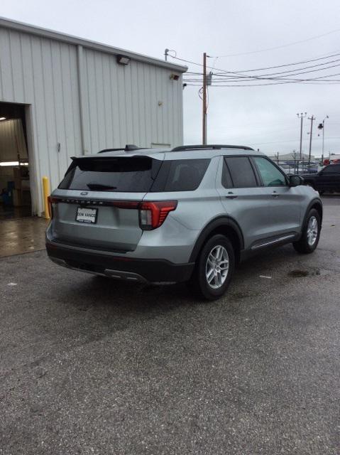 new 2025 Ford Explorer car, priced at $41,730