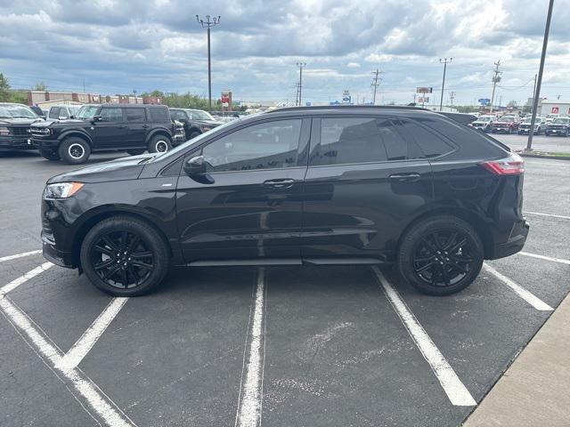 used 2024 Ford Edge car, priced at $35,906