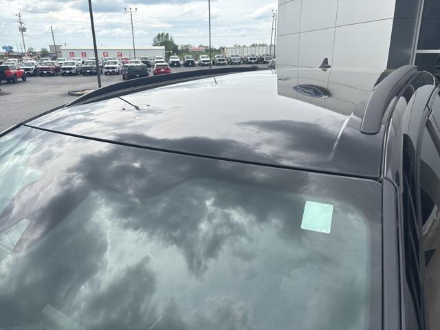 used 2024 Ford Edge car, priced at $35,906
