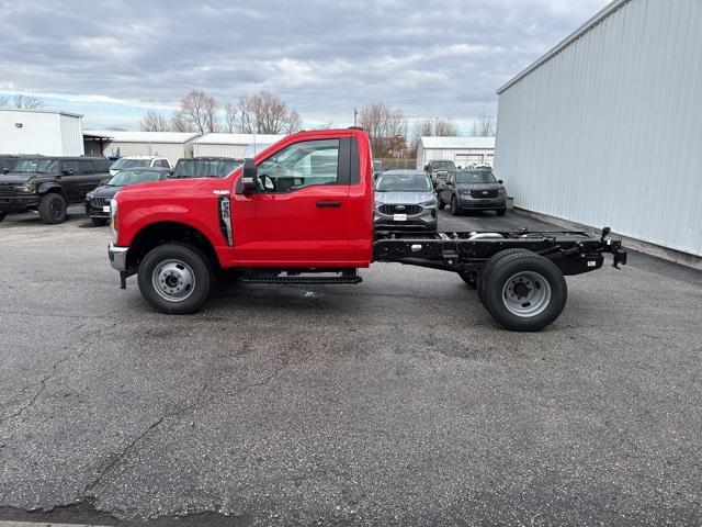 new 2024 Ford F-350 car, priced at $53,143