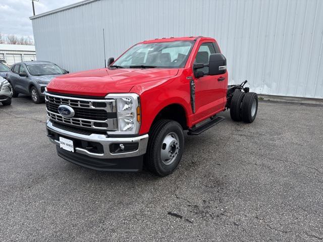 new 2024 Ford F-350 car, priced at $53,143