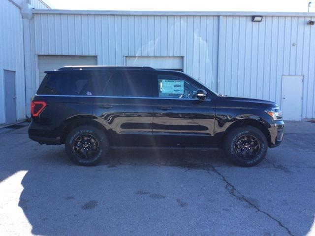 new 2024 Ford Expedition car, priced at $70,256