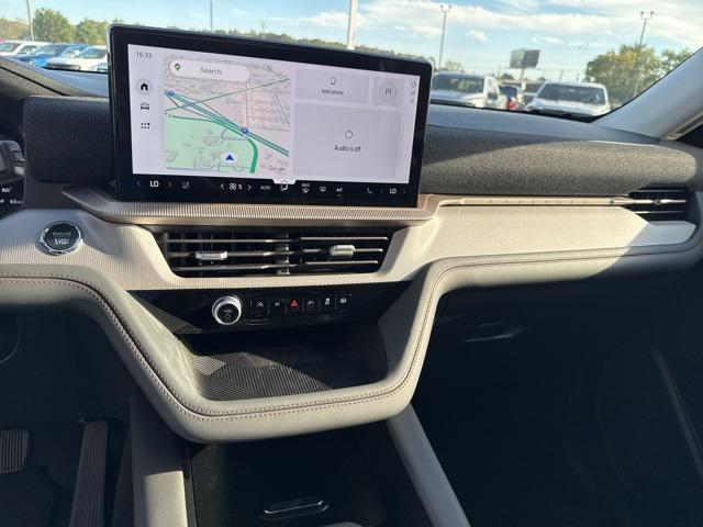 new 2025 Ford Explorer car, priced at $46,733