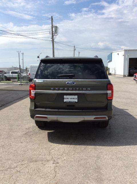 new 2024 Ford Expedition car, priced at $61,576