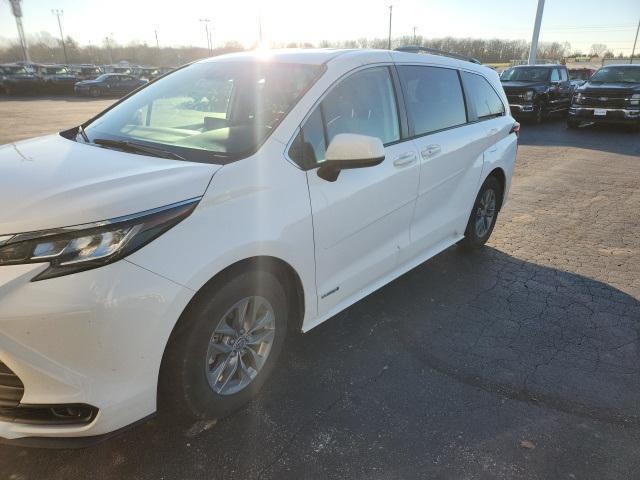 used 2021 Toyota Sienna car, priced at $27,932