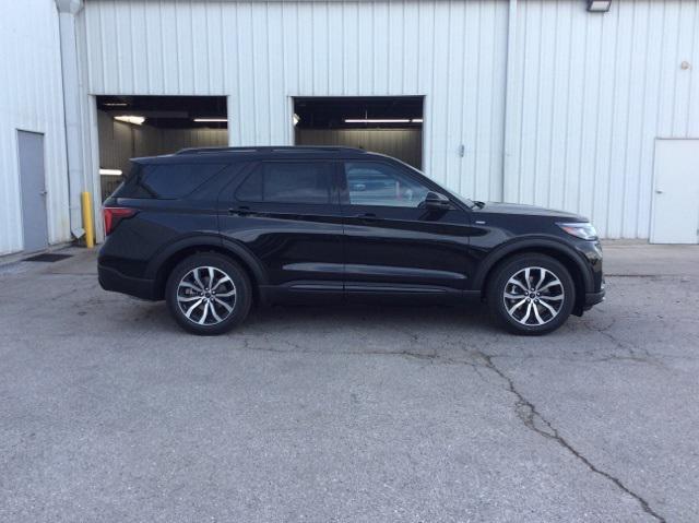 new 2025 Ford Explorer car, priced at $45,982