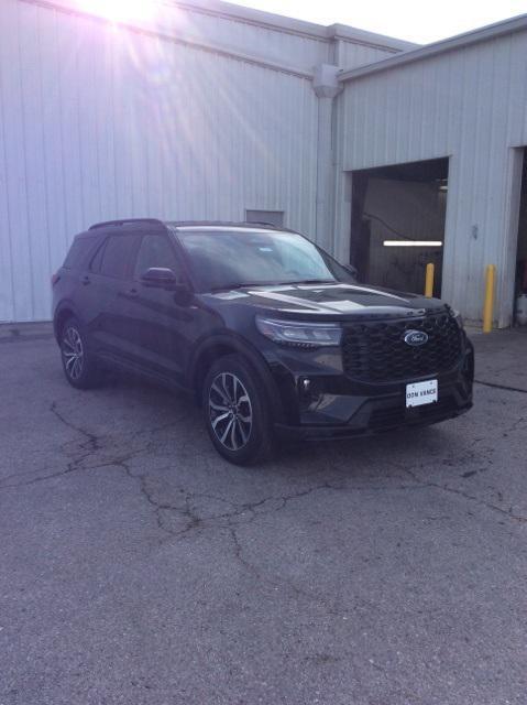 new 2025 Ford Explorer car, priced at $45,982