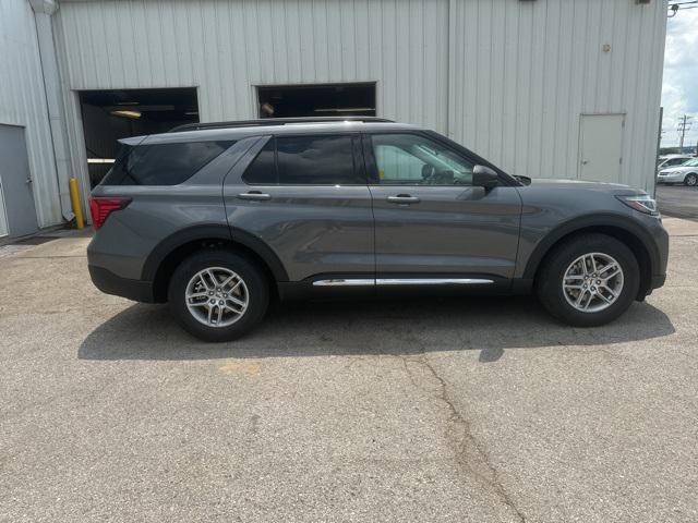 new 2025 Ford Explorer car, priced at $41,992