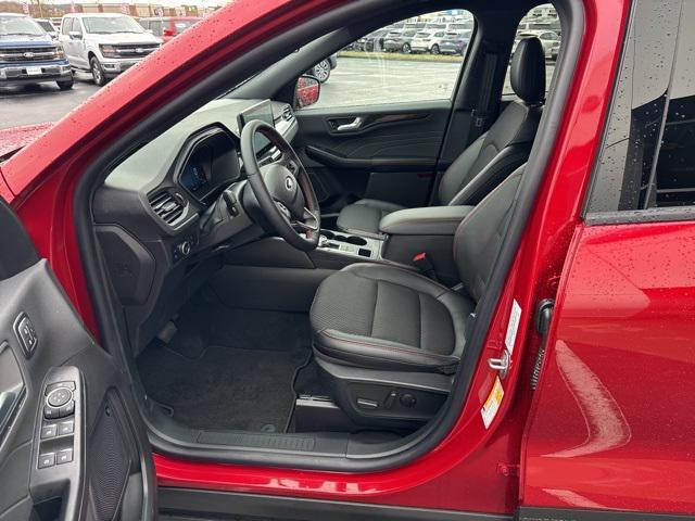 new 2025 Ford Escape car, priced at $38,990