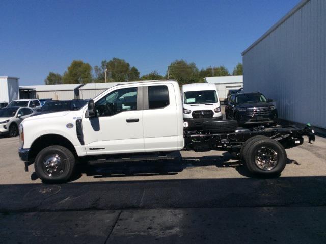 new 2024 Ford F-350 car, priced at $65,179