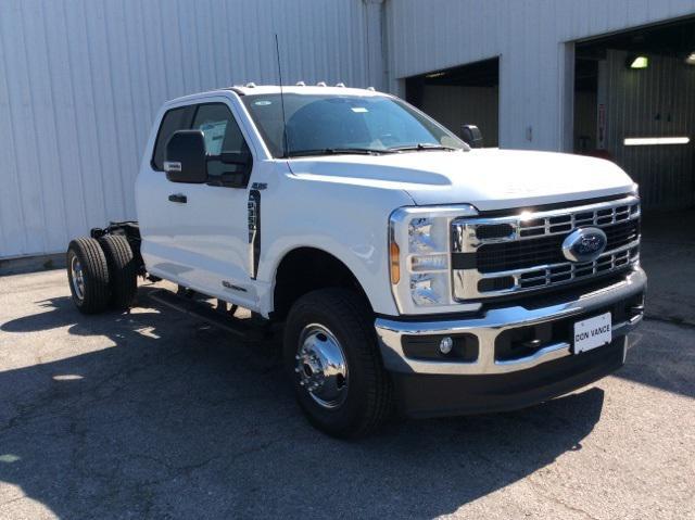 new 2024 Ford F-350 car, priced at $65,179