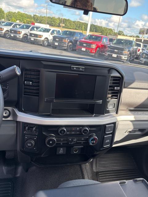 new 2025 Ford F-350 car, priced at $64,910