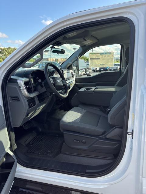 new 2025 Ford F-350 car, priced at $64,910