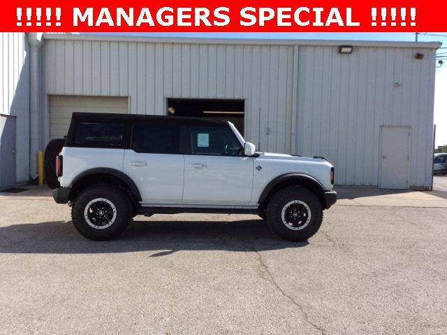 new 2024 Ford Bronco car, priced at $52,388