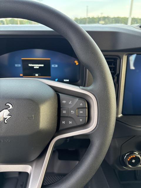 new 2025 Ford Bronco car, priced at $41,014