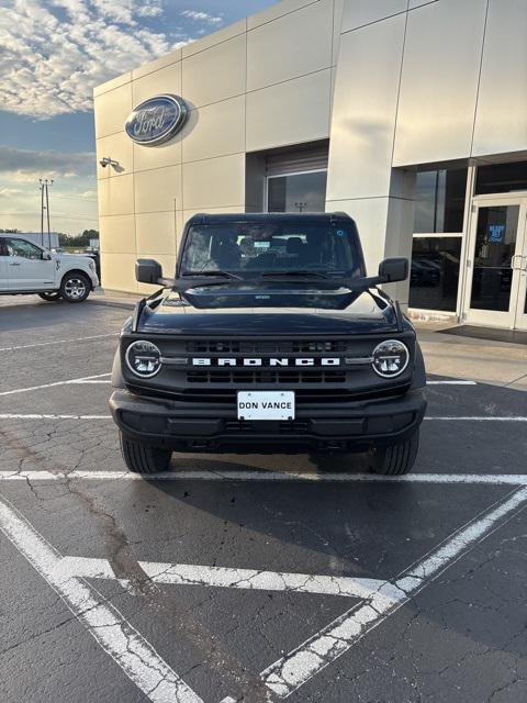 new 2025 Ford Bronco car, priced at $41,014