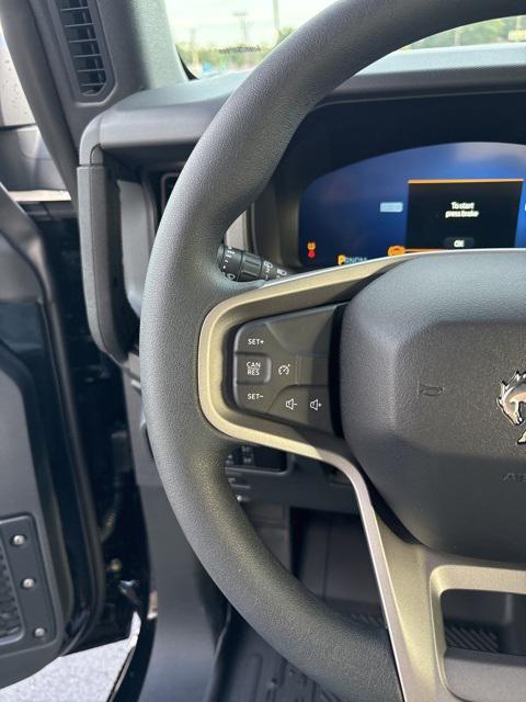 new 2025 Ford Bronco car, priced at $41,014