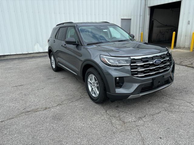 new 2025 Ford Explorer car, priced at $41,995