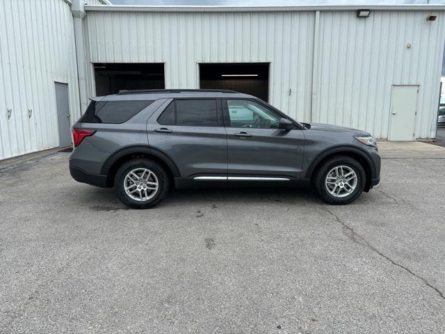 new 2025 Ford Explorer car, priced at $41,995