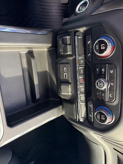 used 2021 Chevrolet Silverado 1500 car, priced at $32,988