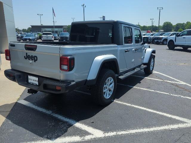 used 2023 Jeep Gladiator car, priced at $29,490