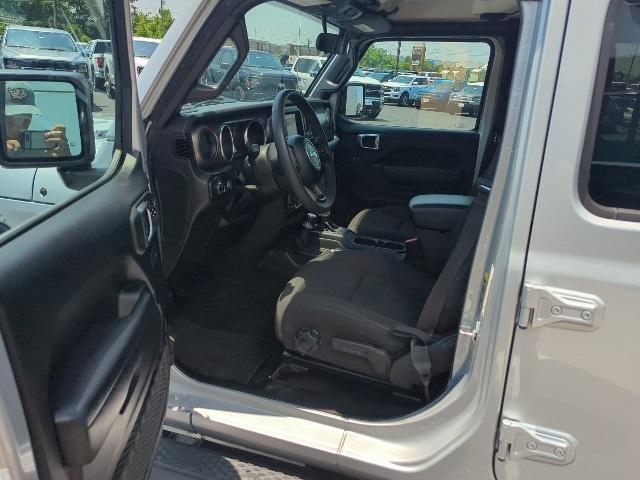 used 2023 Jeep Gladiator car, priced at $29,490