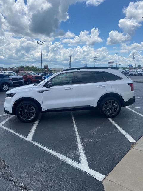 used 2022 Kia Sorento car, priced at $32,844