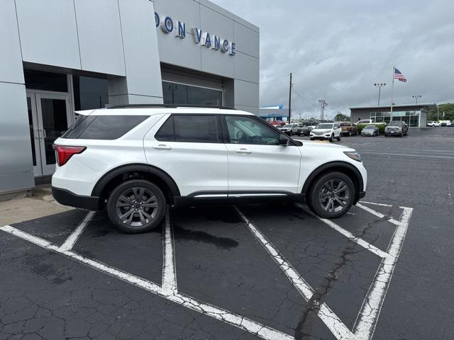 new 2025 Ford Explorer car, priced at $42,990