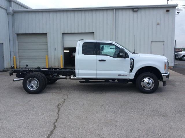 new 2024 Ford F-350 car, priced at $65,990