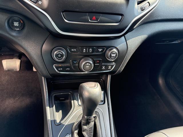 used 2019 Jeep Cherokee car, priced at $13,988