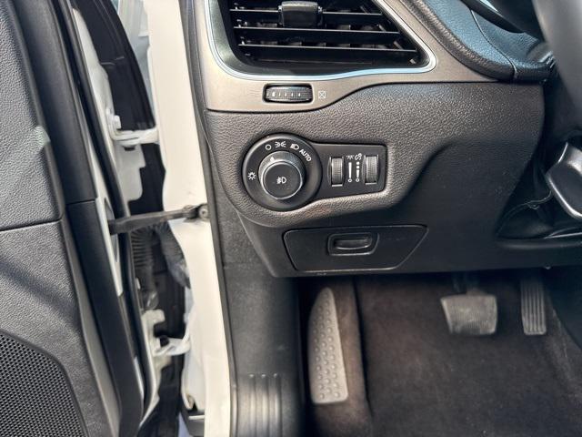 used 2019 Jeep Cherokee car, priced at $13,988