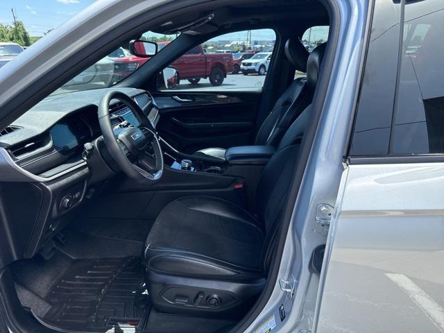 used 2023 Jeep Grand Cherokee L car, priced at $31,989