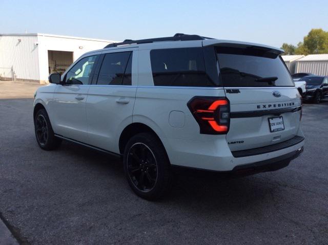 new 2024 Ford Expedition car, priced at $70,758