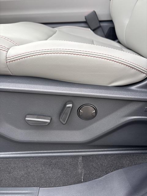 new 2025 Ford Expedition Max car, priced at $72,880