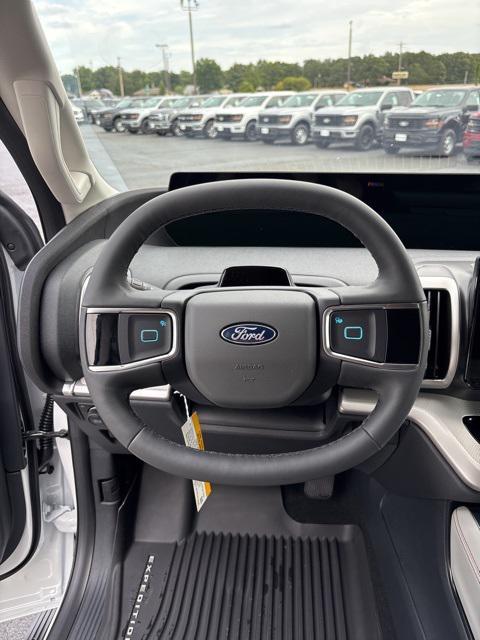 new 2025 Ford Expedition Max car, priced at $72,880