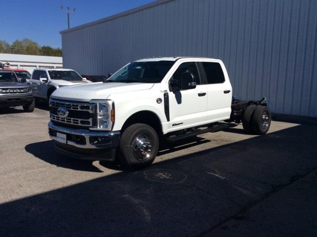 new 2024 Ford F-350 car, priced at $66,861