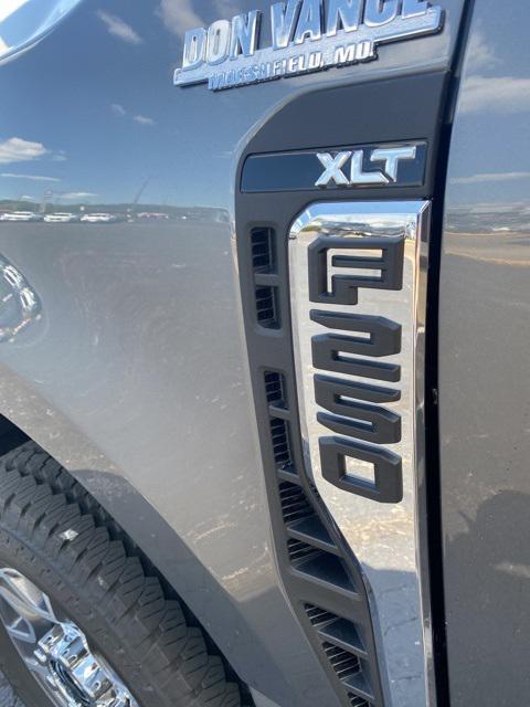 new 2025 Ford F-250 car, priced at $65,151