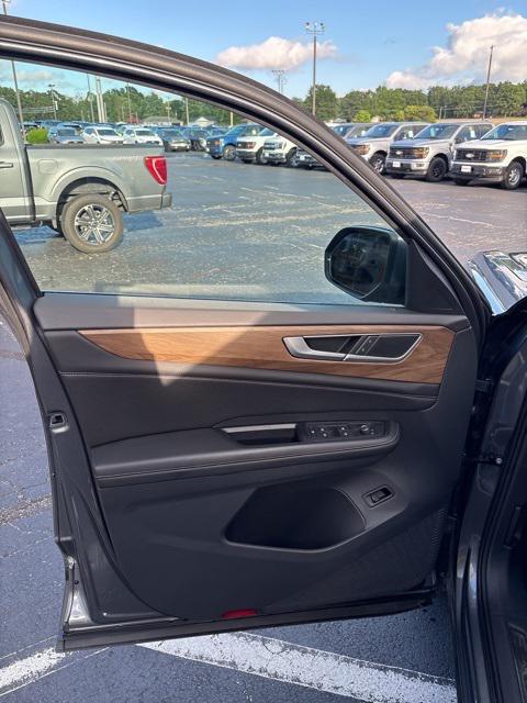 used 2024 Volkswagen Atlas car, priced at $33,490