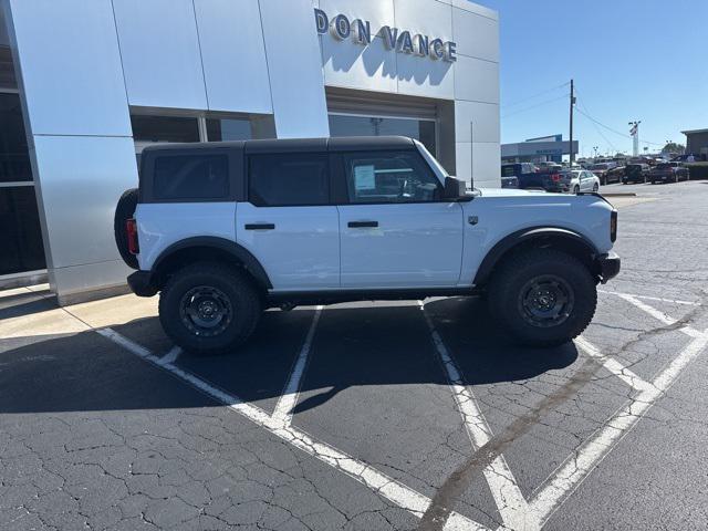 new 2025 Ford Bronco car, priced at $51,990