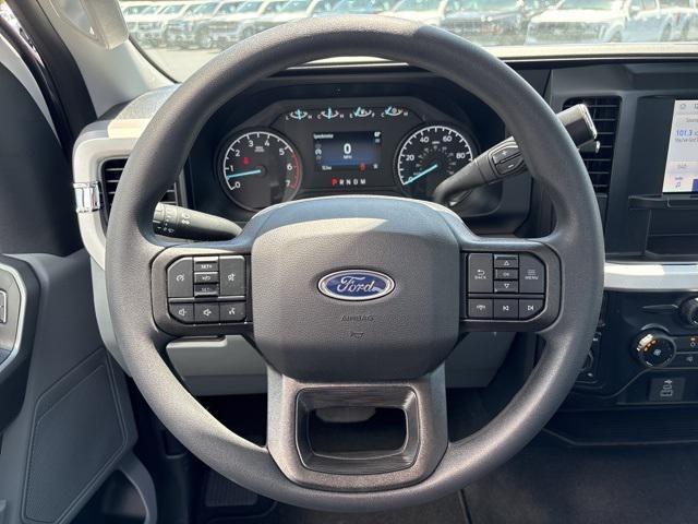 new 2025 Ford F-250 car, priced at $51,846