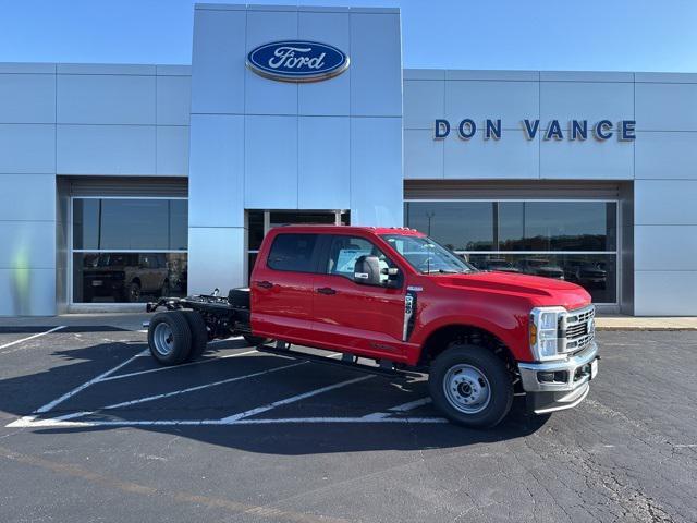 new 2025 Ford F-350 car, priced at $67,990