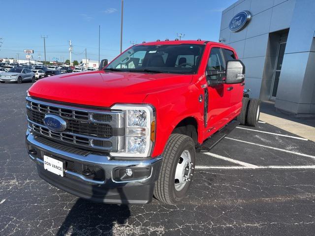new 2025 Ford F-350 car, priced at $67,990